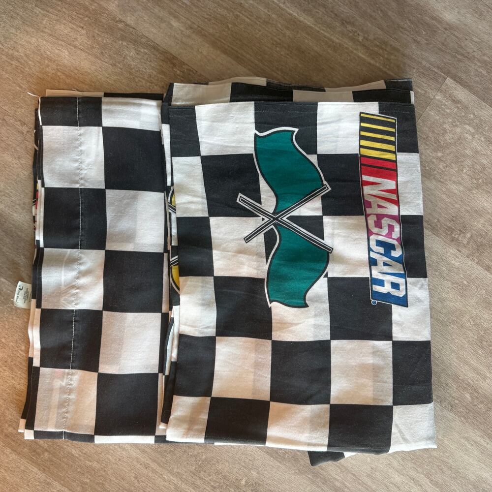 Vintage NASCAR Checkered Flag Top Sheet Racing Black White Twin Bedding